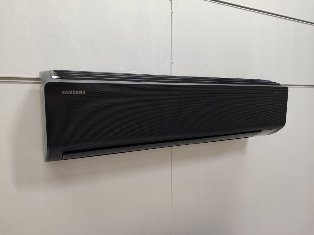 Samsung AR70F24C1DB 24000 Btu Wi-Fi WindFree Siyah Renk Klima görsel 5